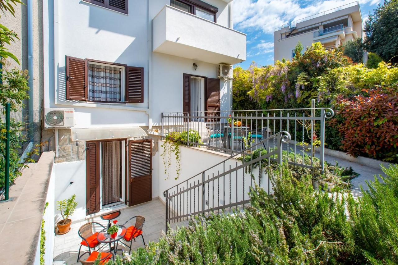 Apartment Nives In The City Center - Free Parking Split Exterior foto