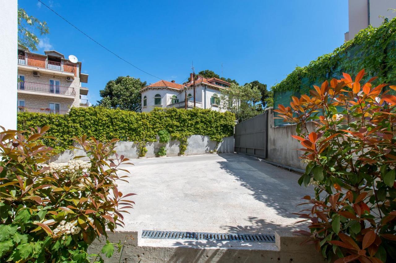 Apartment Nives In The City Center - Free Parking Split Exterior foto