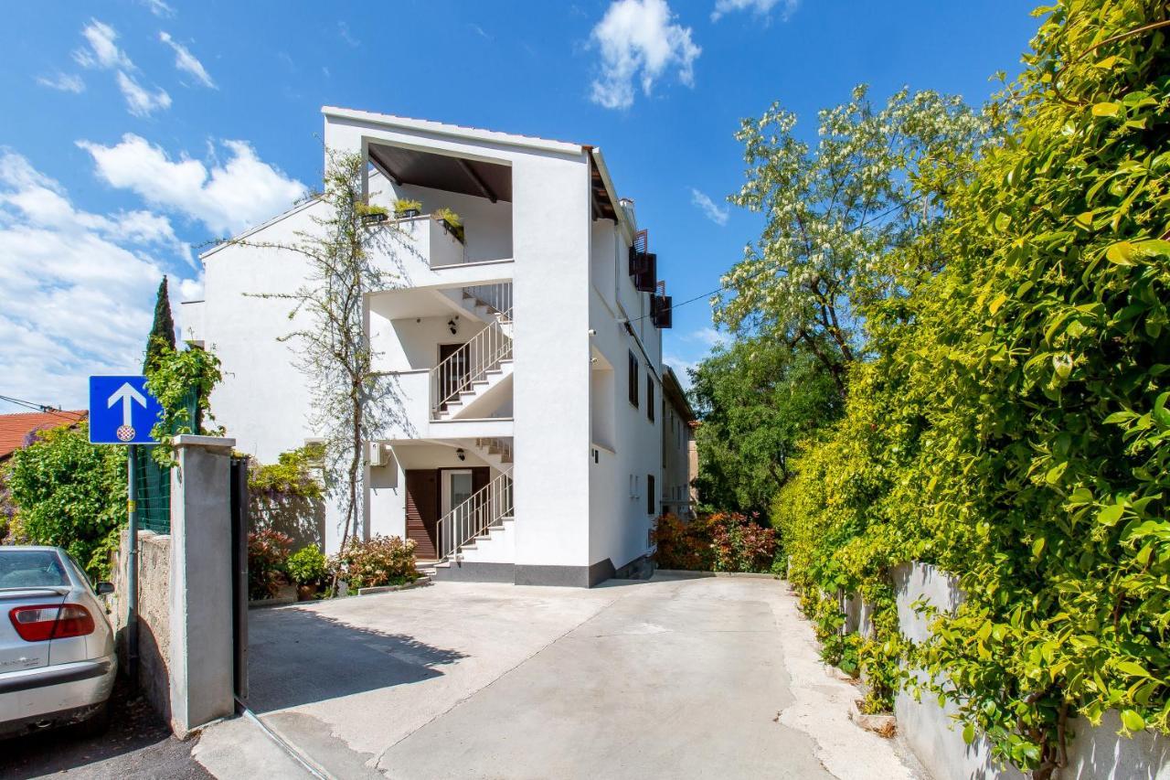 Apartment Nives In The City Center - Free Parking Split Exterior foto